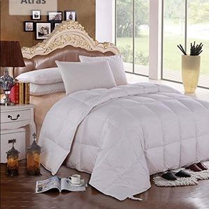 - - Royal  luxe bedding dawn comforter king